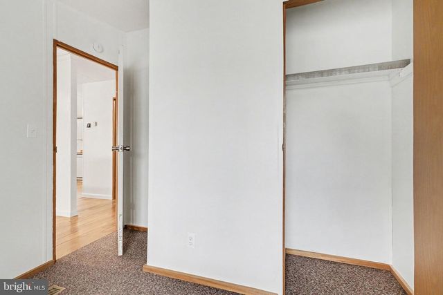 8 KIMBERLY AVE, New Providence, PA 17560