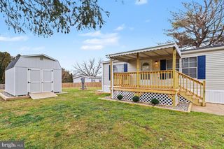 8 KIMBERLY AVE, New Providence, PA 17560