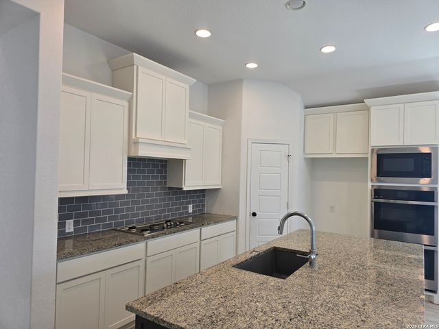 9531 Cactus Canyon, San Antonio, TX 78254