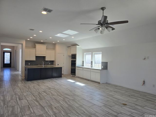 9531 Cactus Canyon, San Antonio, TX 78254