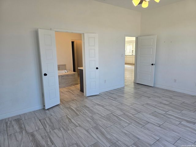 9531 Cactus Canyon, San Antonio, TX 78254