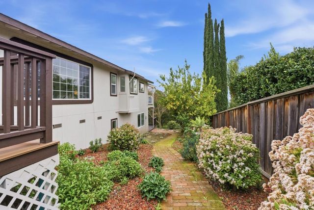 3230 Oak View Lane, Morgan Hill, CA 95037