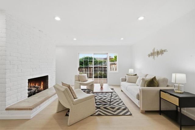 3230 Oak View Lane, Morgan Hill, CA 95037