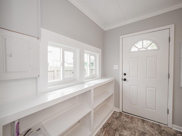 20 W Eichel Avenue, Evansville, IN 47710