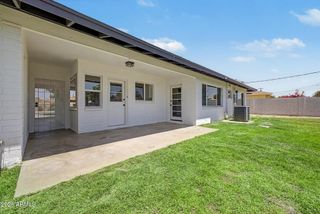 2425 W SHADY GLEN Avenue, Phoenix, AZ 85023