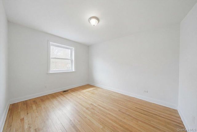 6692 Selfridge Street 4F, Forest Hills, NY 11375