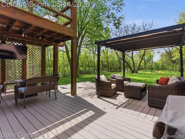 3392 Grant Road, Rochester Hills, MI 48309