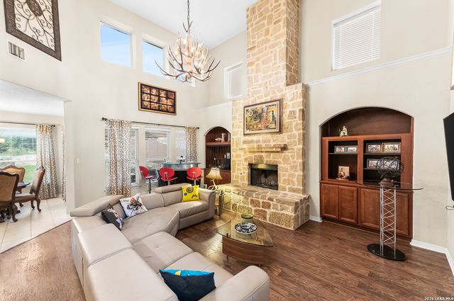 2419 cortona mist, San Antonio, TX 78260