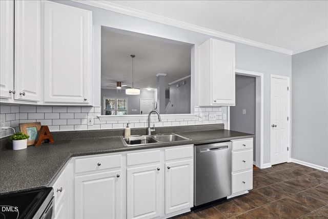 1216 Scotts Ridge Trail, Apex, NC 27502