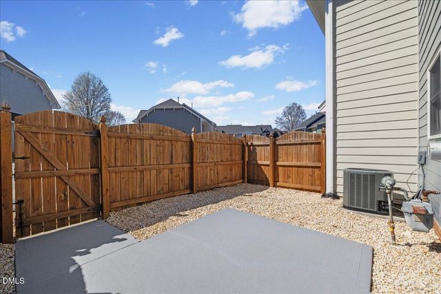 1216 Scotts Ridge Trail, Apex, NC 27502