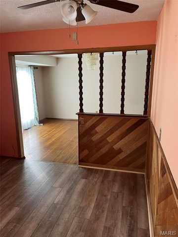 4428 Papal Drive, Florissant, MO 63033