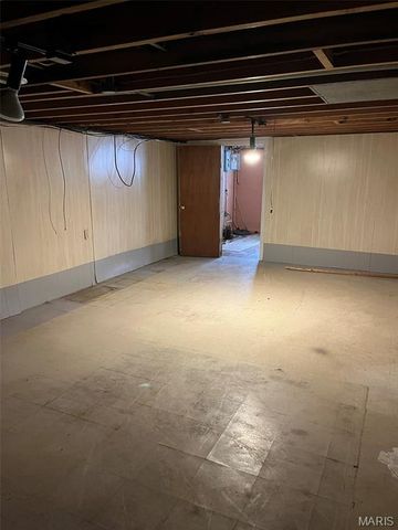 4428 Papal Drive, Florissant, MO 63033