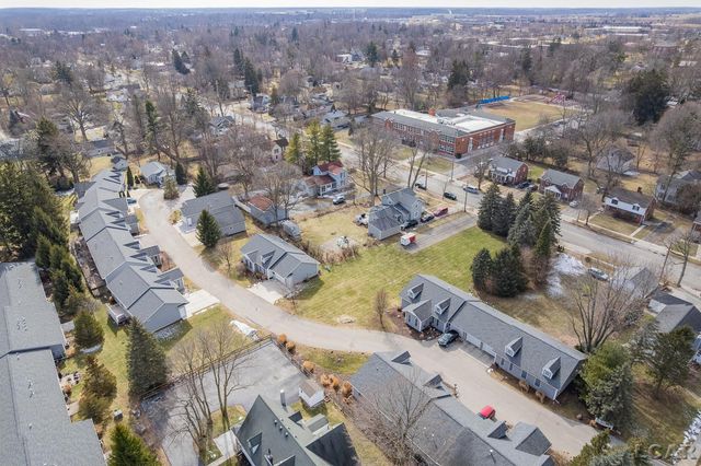 967 W Maumee Street, Adrian, MI 49221