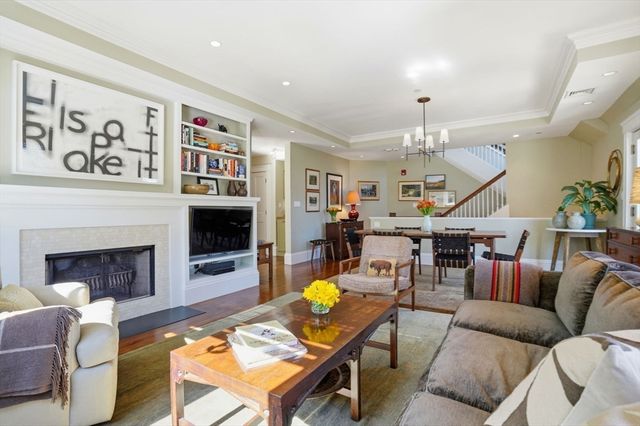 80 Upland Rd B, Cambridge, MA 02140