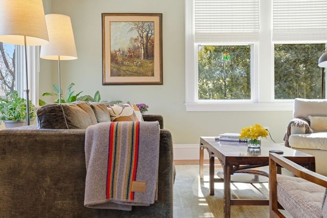 80 Upland Rd B, Cambridge, MA 02140