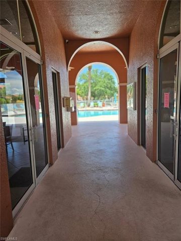 7071 San Lorenzo CT 201, Fort Myers, FL 33966