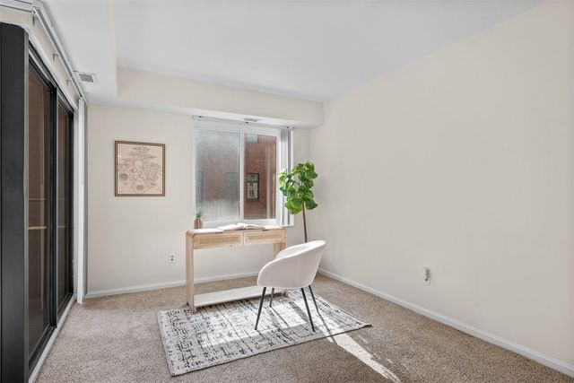 307 S DITHRIDGE 208, Oakland, PA 15213