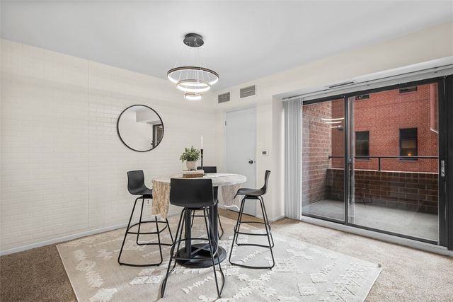 307 S DITHRIDGE 208, Oakland, PA 15213