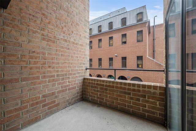 307 S DITHRIDGE 208, Oakland, PA 15213