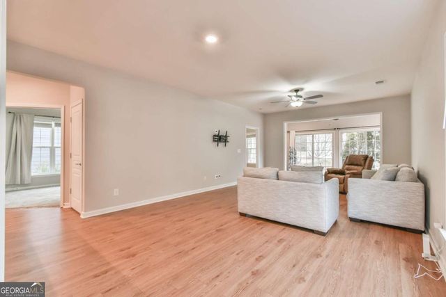 6319 Rockpoint Lane, Hoschton, GA 30548