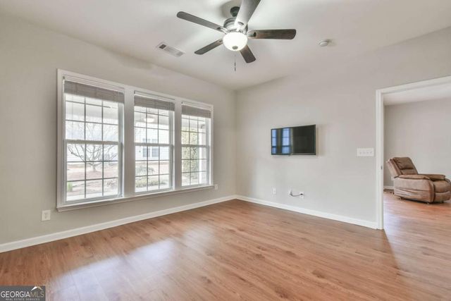 6319 Rockpoint Lane, Hoschton, GA 30548