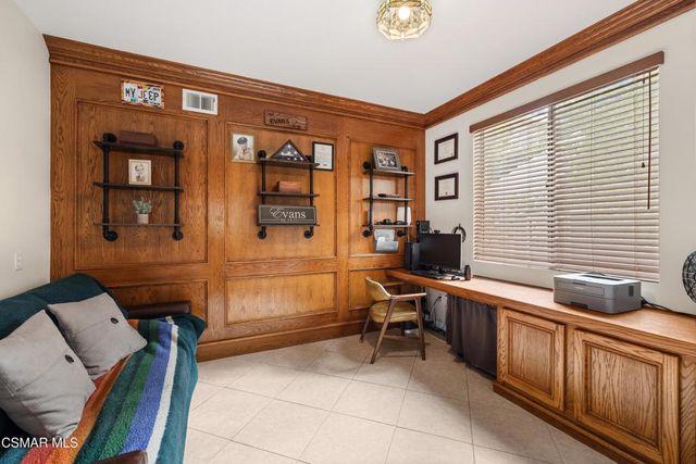 1909 Bentley Place, Simi Valley, CA 93065
