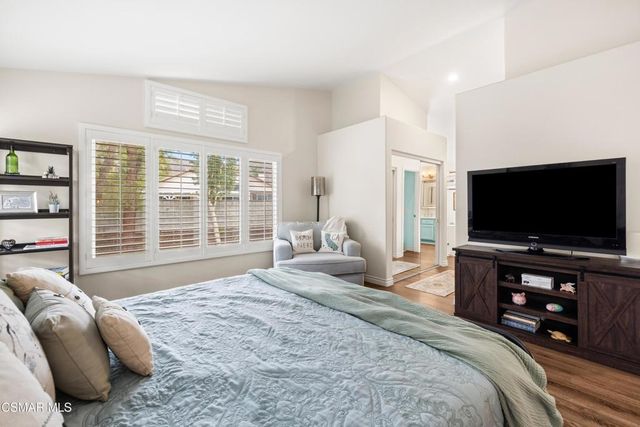 1909 Bentley Place, Simi Valley, CA 93065