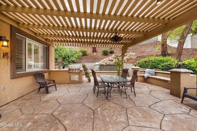 1909 Bentley Place, Simi Valley, CA 93065