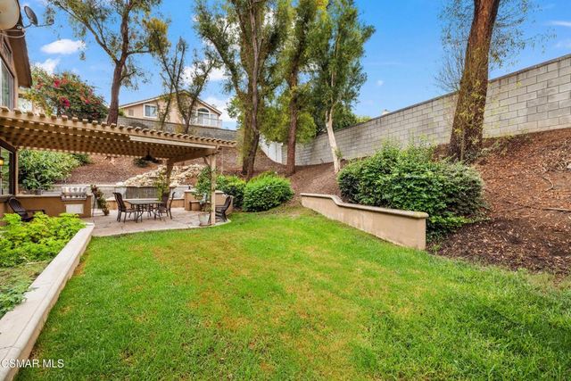 1909 Bentley Place, Simi Valley, CA 93065