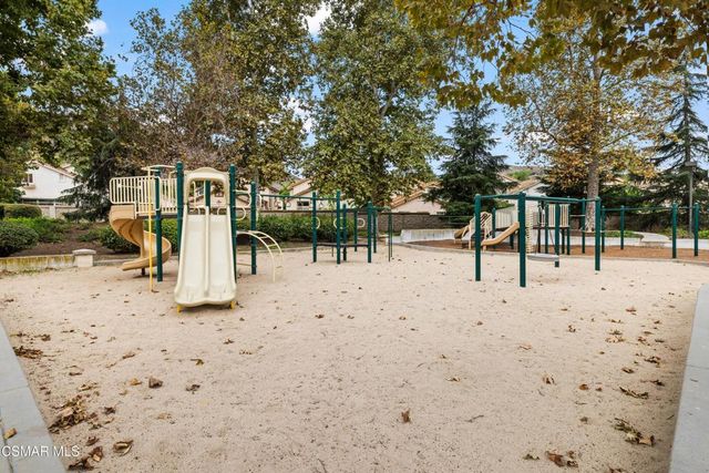 1909 Bentley Place, Simi Valley, CA 93065