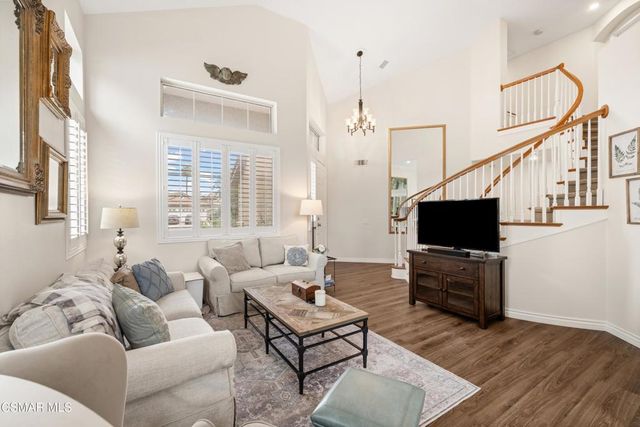 1909 Bentley Place, Simi Valley, CA 93065