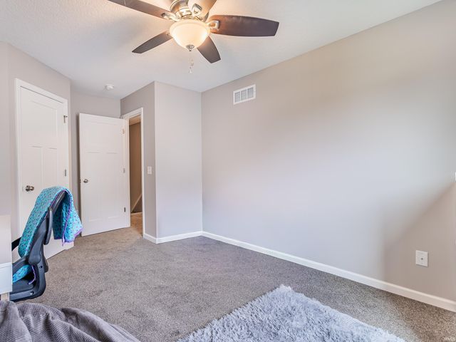 12204 Bozzio Road, Fort Wayne, IN 46818