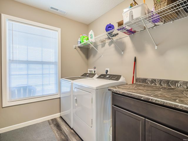 12204 Bozzio Road, Fort Wayne, IN 46818