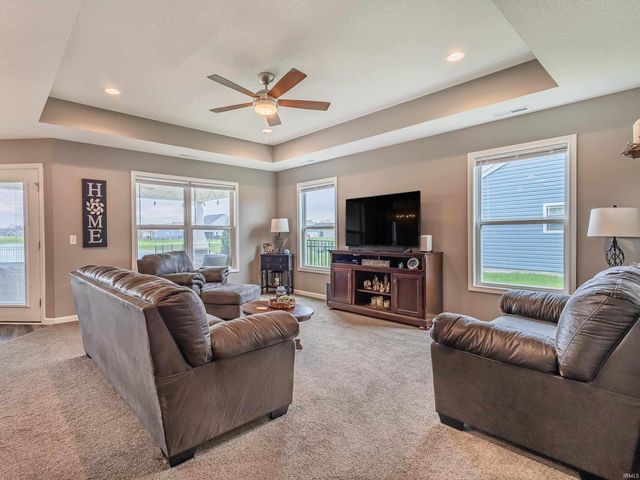 12204 Bozzio Road, Fort Wayne, IN 46818