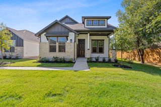 330 Orleanian DR, Buda, TX 78610
