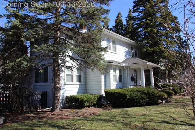 115 E Lincoln Street, Birmingham, MI 48009