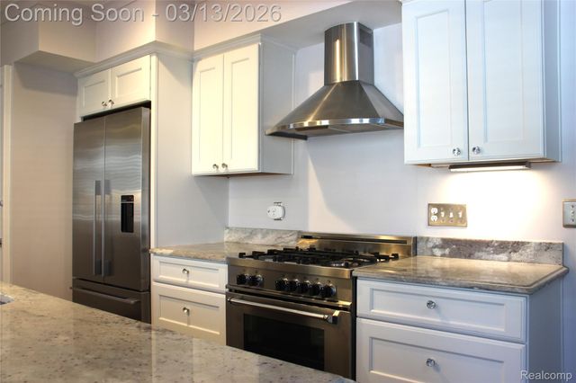 115 E Lincoln Street, Birmingham, MI 48009