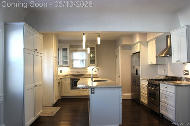 115 E Lincoln Street, Birmingham, MI 48009