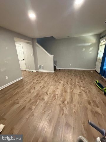 9022 CORIANDER CIR, Manassas, VA 20110