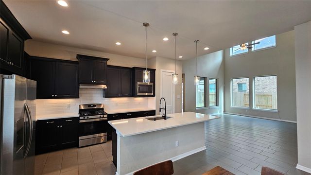 29634 Sterling Knoll Drive, Fulshear, TX 77441