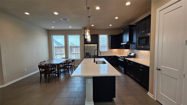 29634 Sterling Knoll Drive, Fulshear, TX 77441