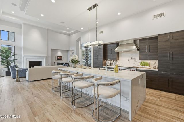 6901 E NORTHERN Avenue, Paradise Valley, AZ 85253