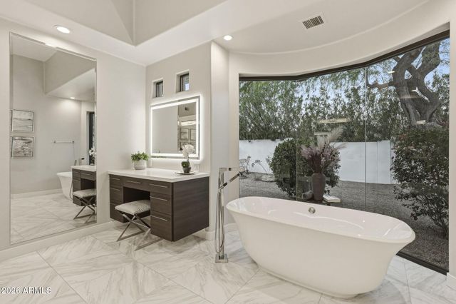 6901 E NORTHERN Avenue, Paradise Valley, AZ 85253