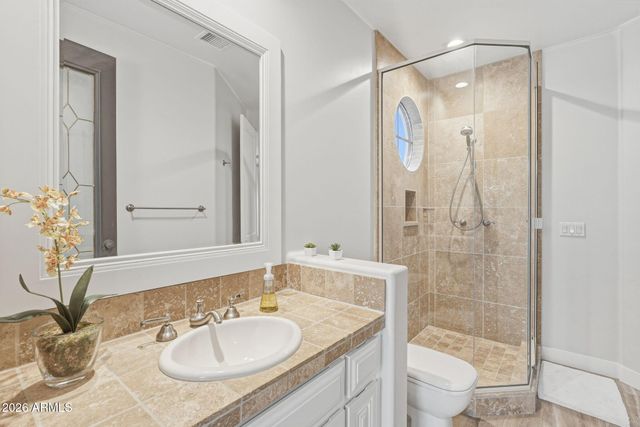 6901 E NORTHERN Avenue, Paradise Valley, AZ 85253