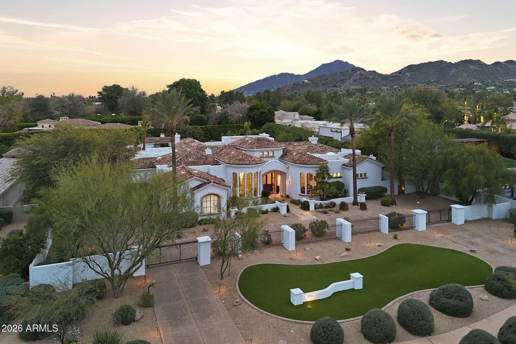 6901 E NORTHERN Avenue, Paradise Valley, AZ 85253