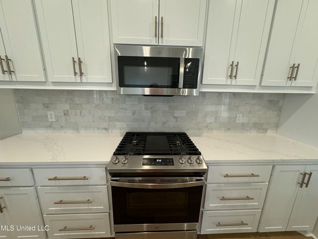 320 Willow Way, Canton, MS 39046