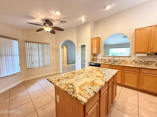 4148 E Brighton Way, San Tan Valley, AZ 85140