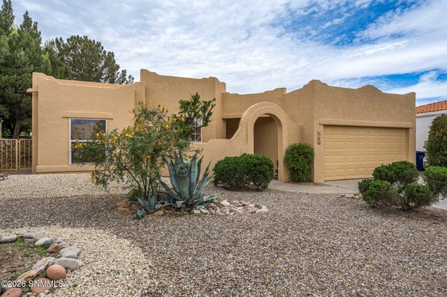 4416 Los Arboles Drive, Las Cruces, NM 88011