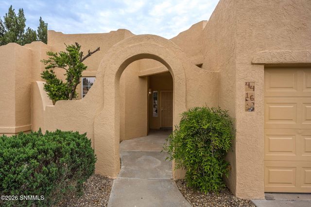 4416 Los Arboles Drive, Las Cruces, NM 88011