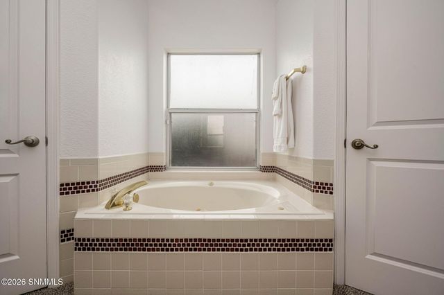 4416 Los Arboles Drive, Las Cruces, NM 88011